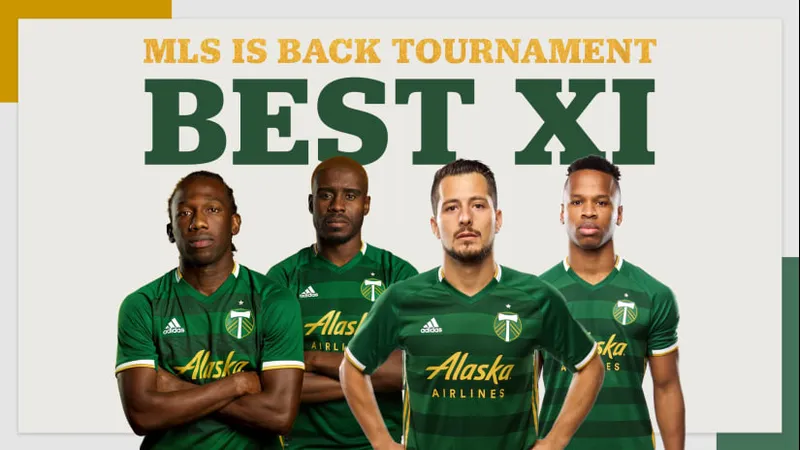 Cầu thủ Seattle Sounders và Porland Timbers tranh chấp quả phạt góc Cầu thủ Seattle Sounders và Porland Timbers tranh chấp quả phạt góc